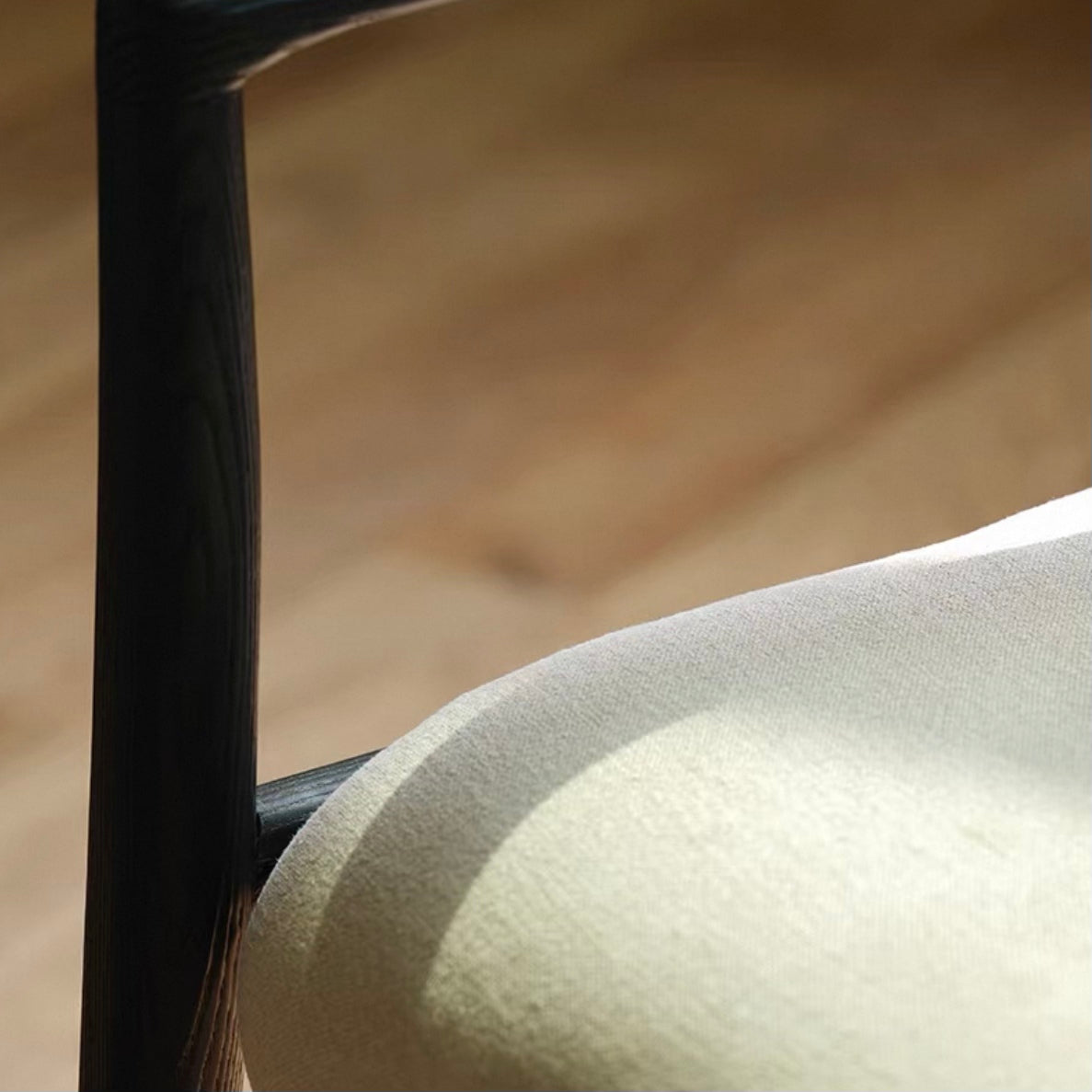 Mantodea Chair