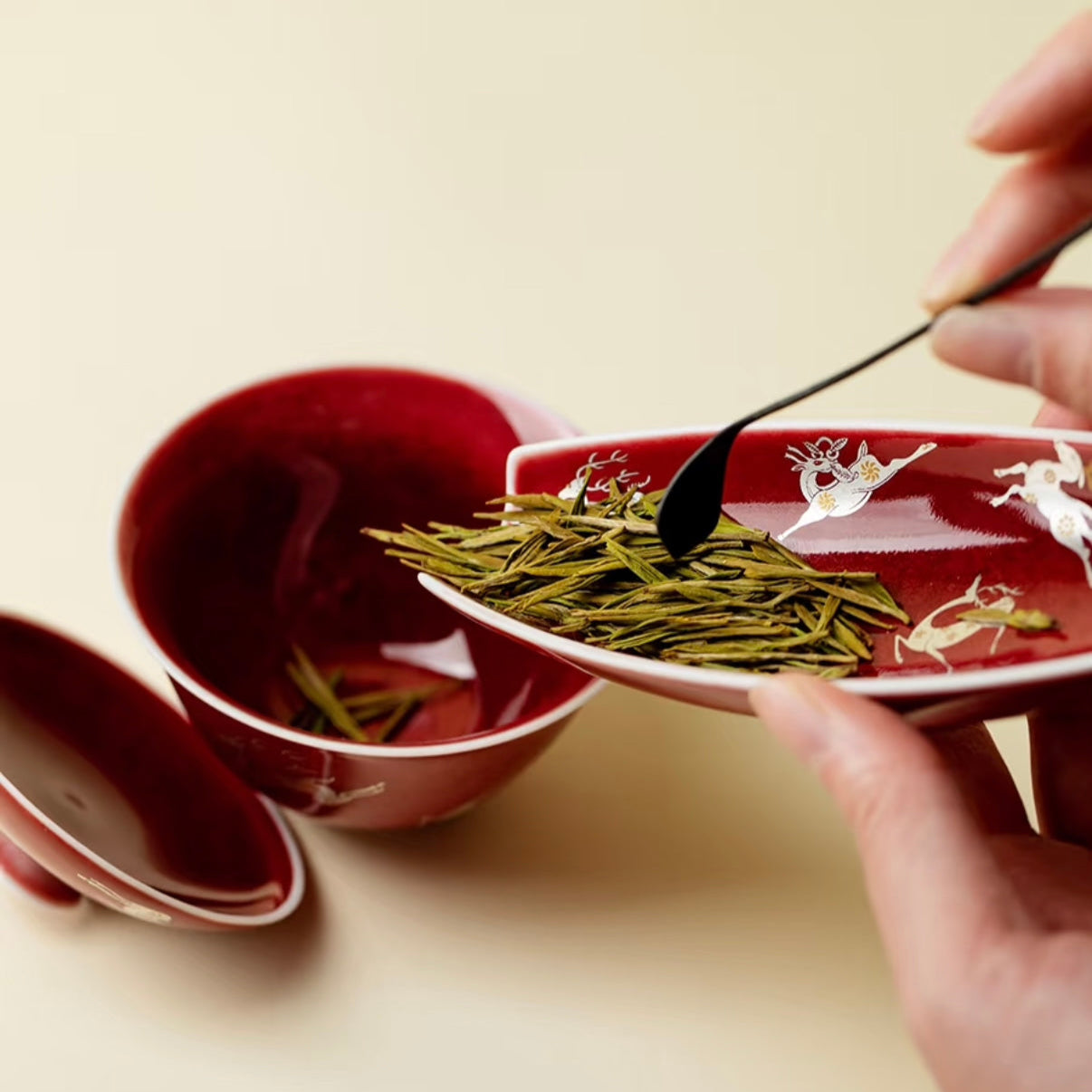 Roselle Garden - 1987 Teacup